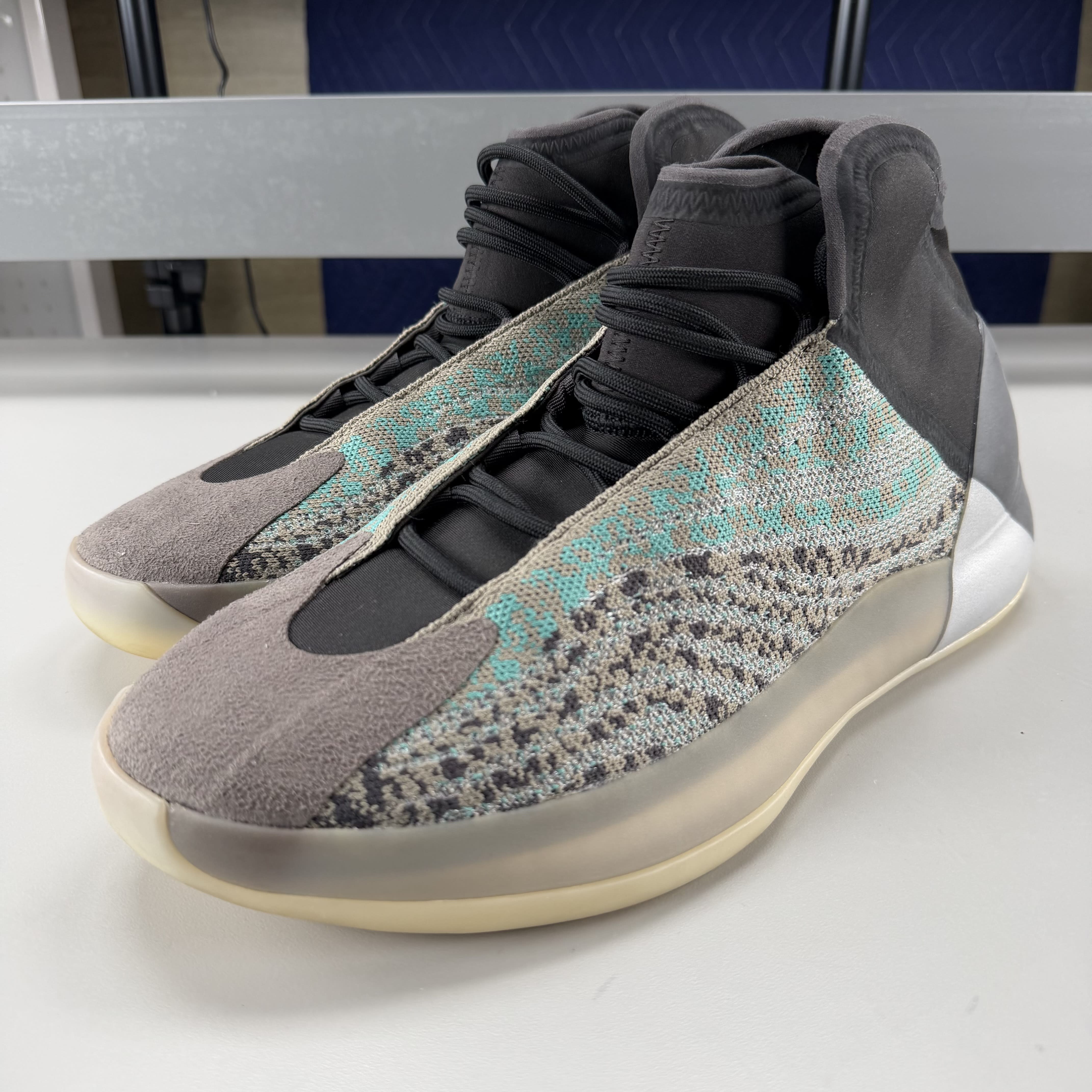 670391 adidas Yeezy QNTM Teal Blue