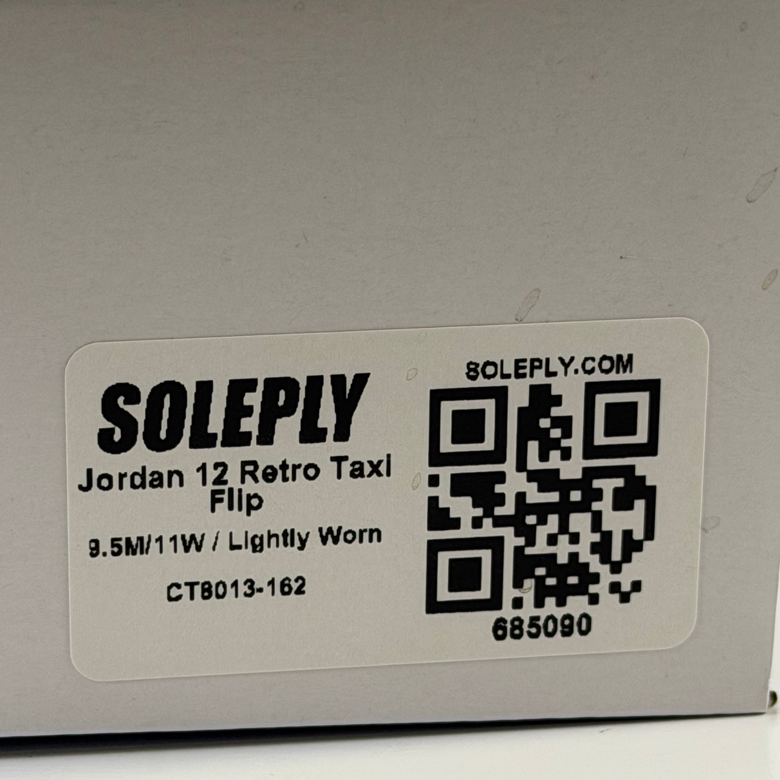 685090 Jordan 12 Retro Taxi Flip