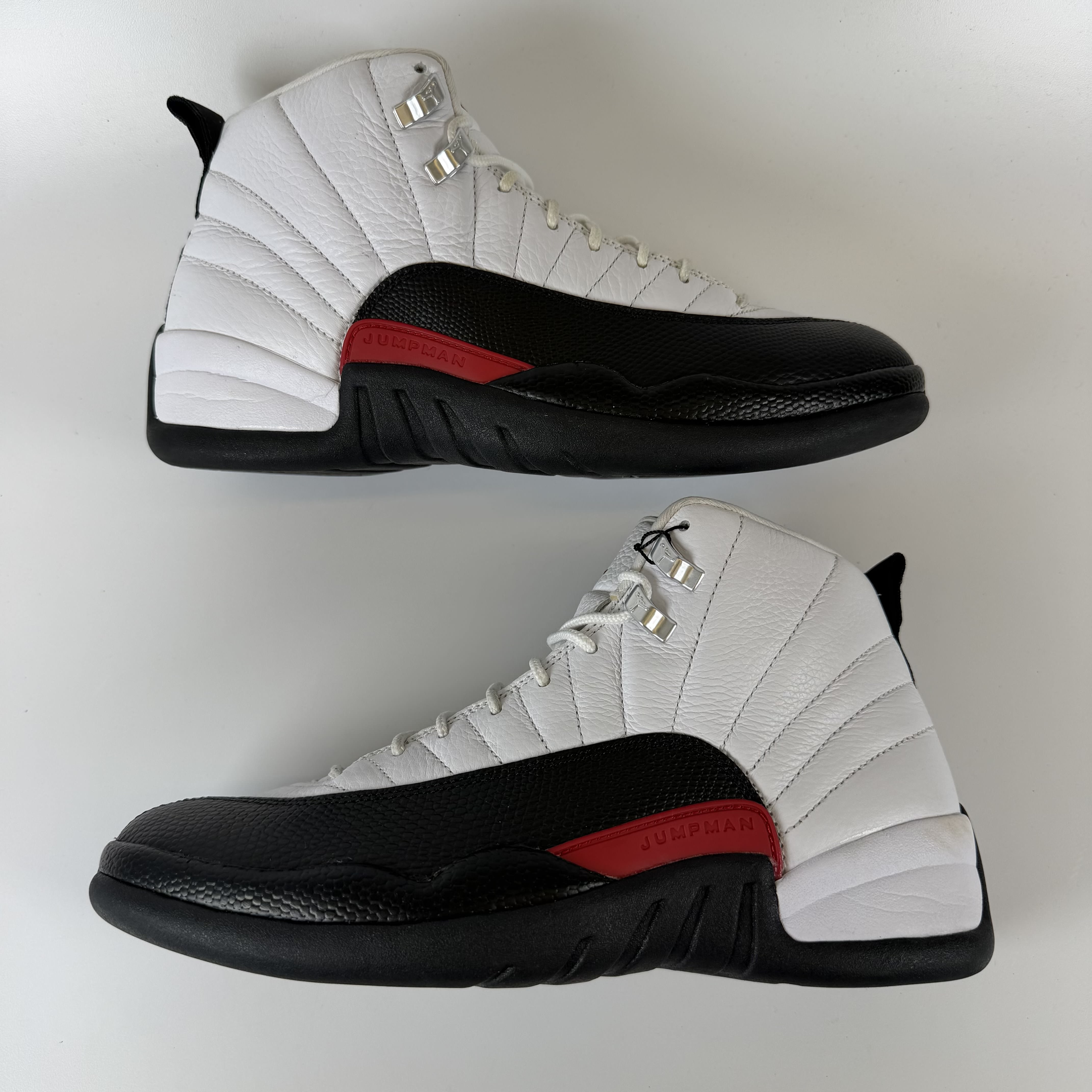 685090 Jordan 12 Retro Taxi Flip