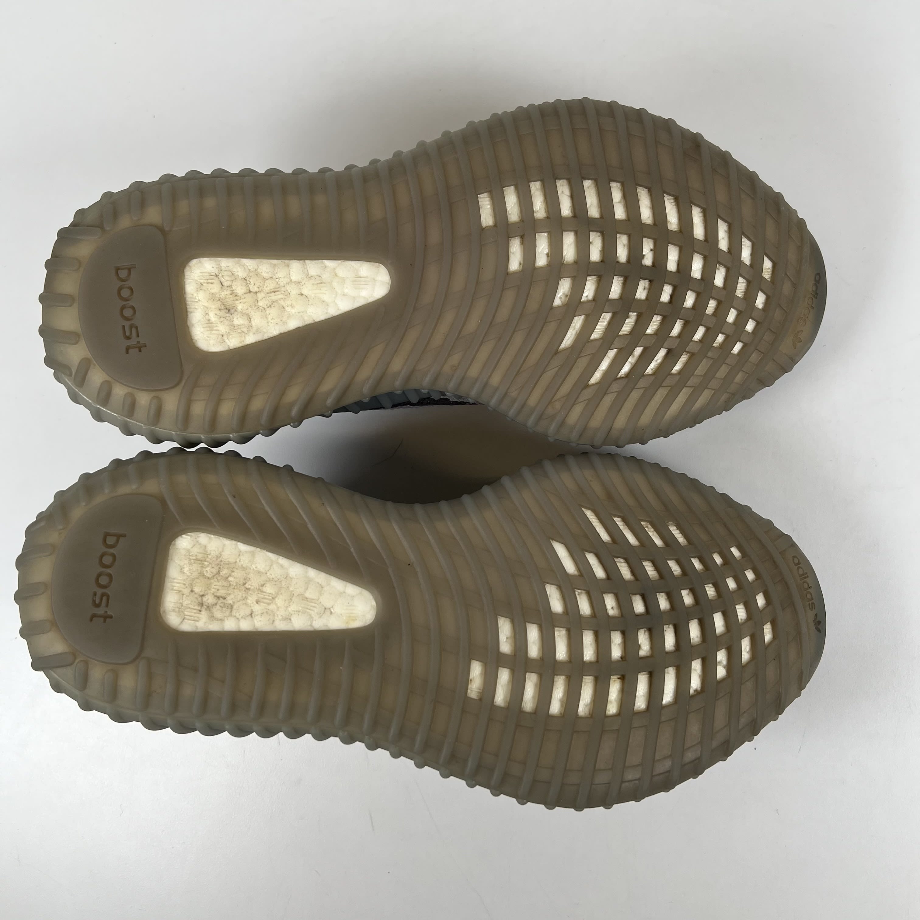 SP10931 adidas Yeezy Boost 350 V2 Beluga 2.0