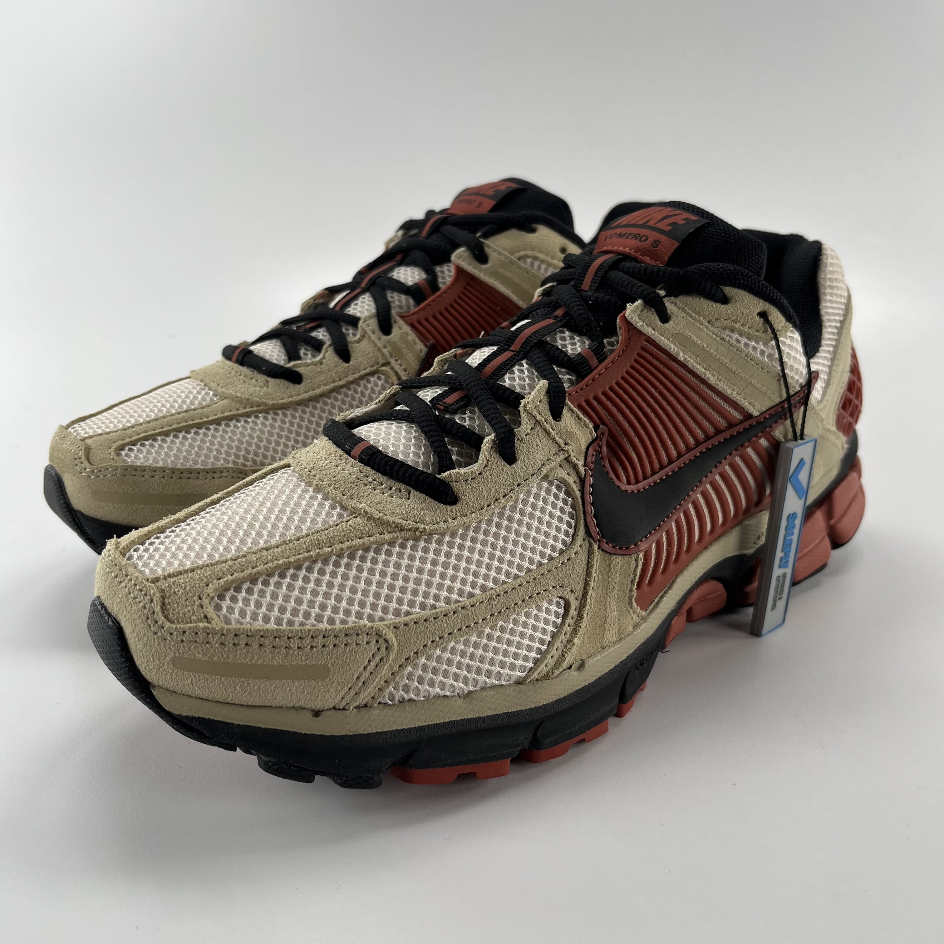 588703 Nike Zoom Vomero 5 Desert Khaki Light Orewood Brown Mars Stone Black
