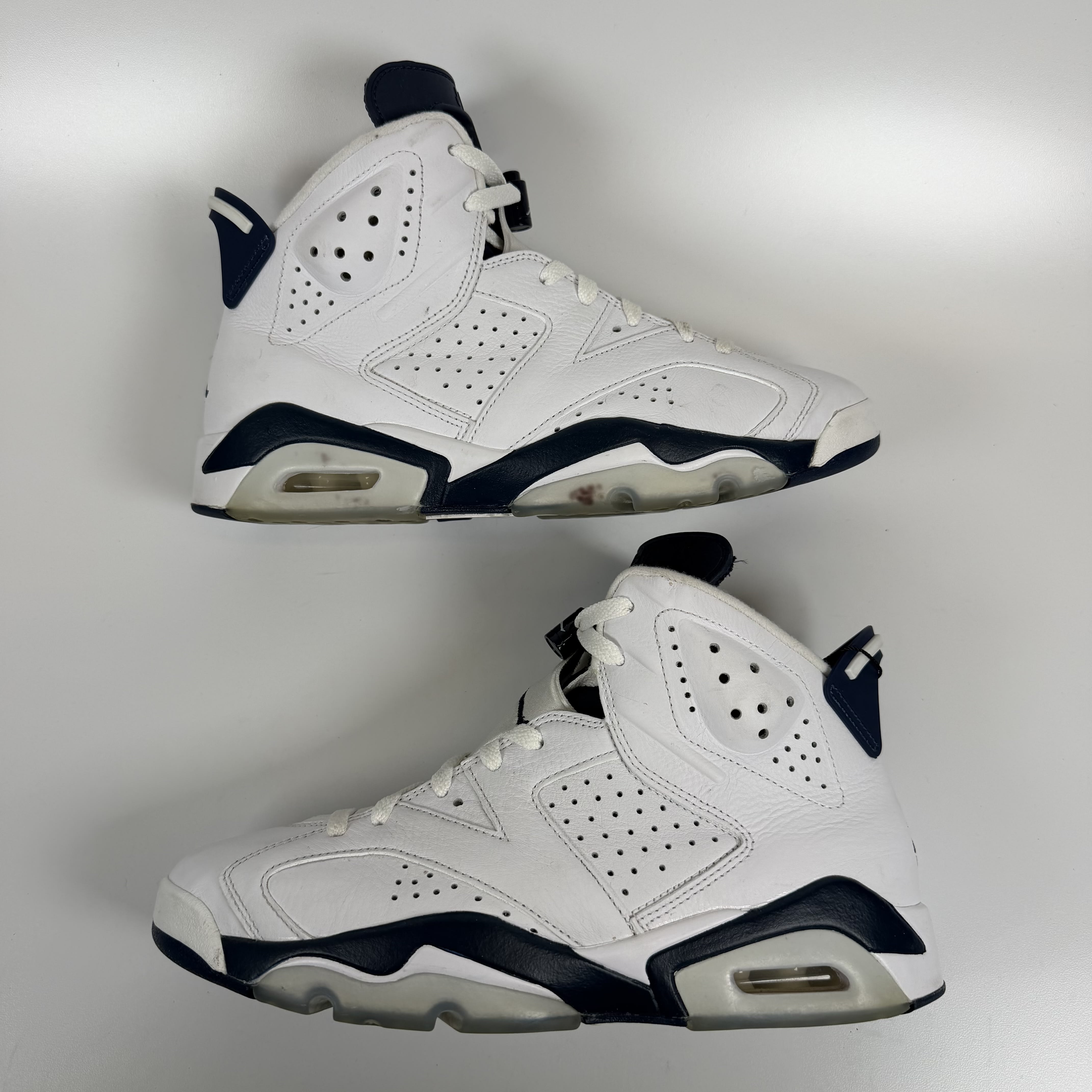SP7309 Jordan 6 Retro Midnight Navy (2022)