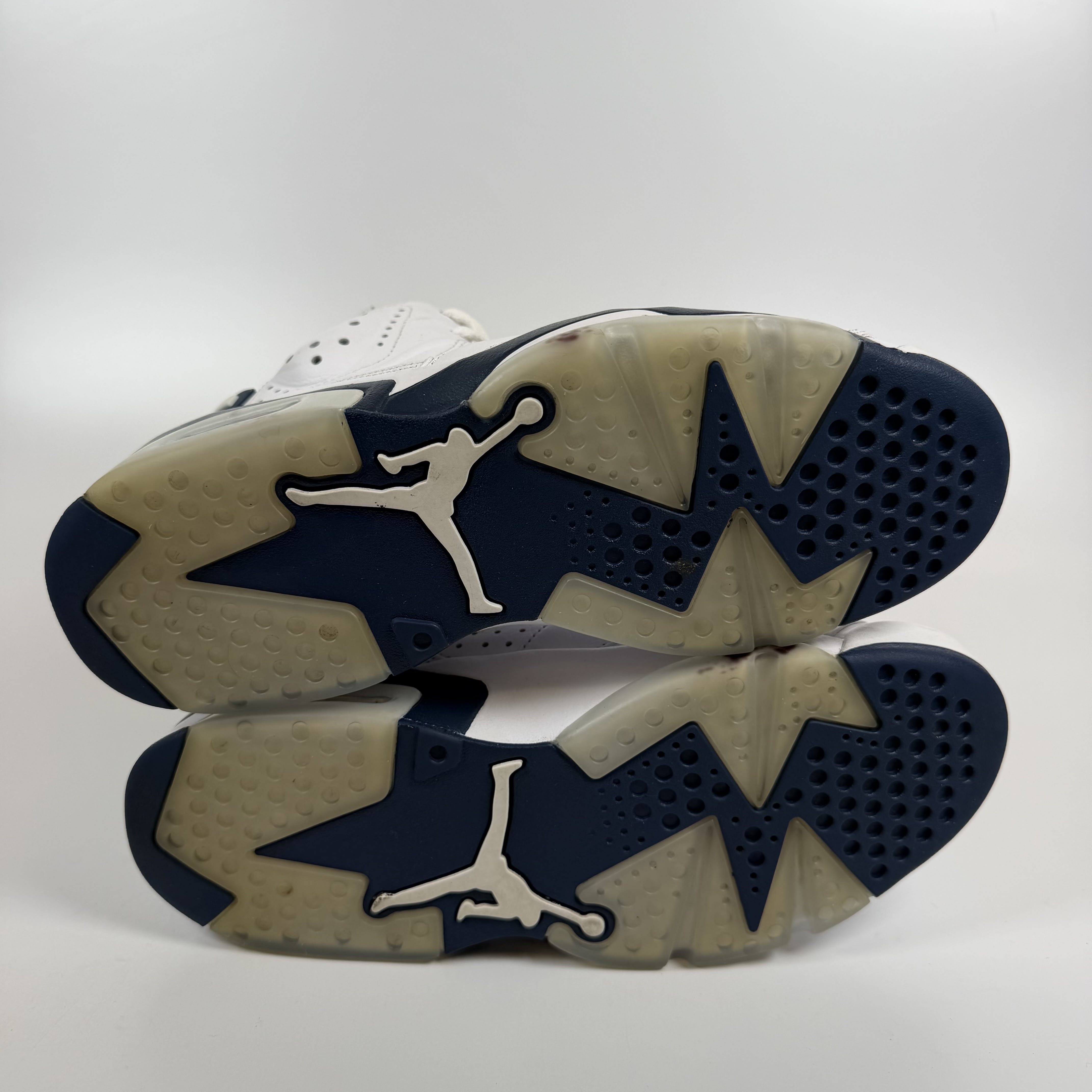 SP7309 Jordan 6 Retro Midnight Navy (2022)