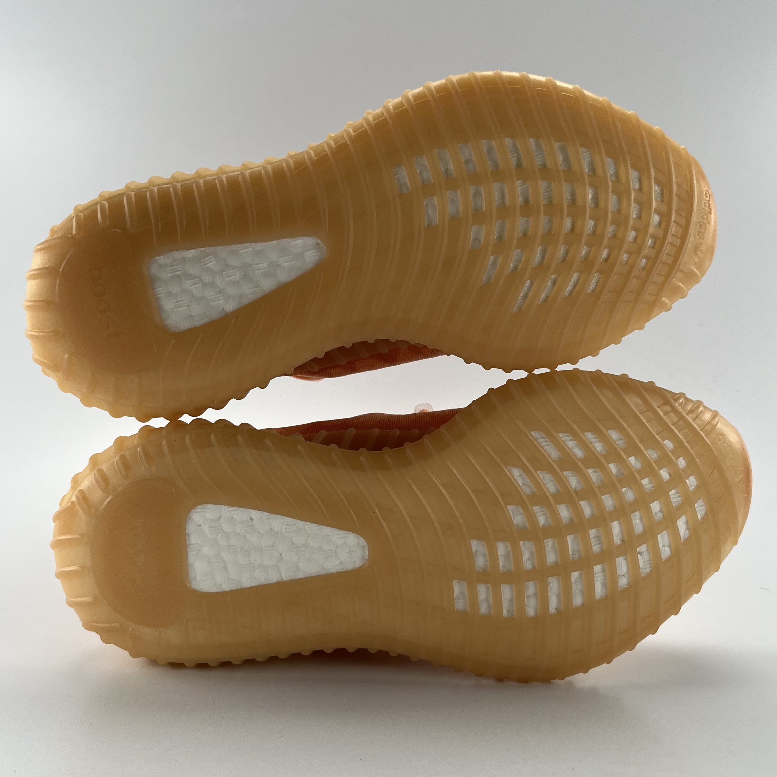 SP1522 adidas Yeezy Boost 350 V2 Mono Clay