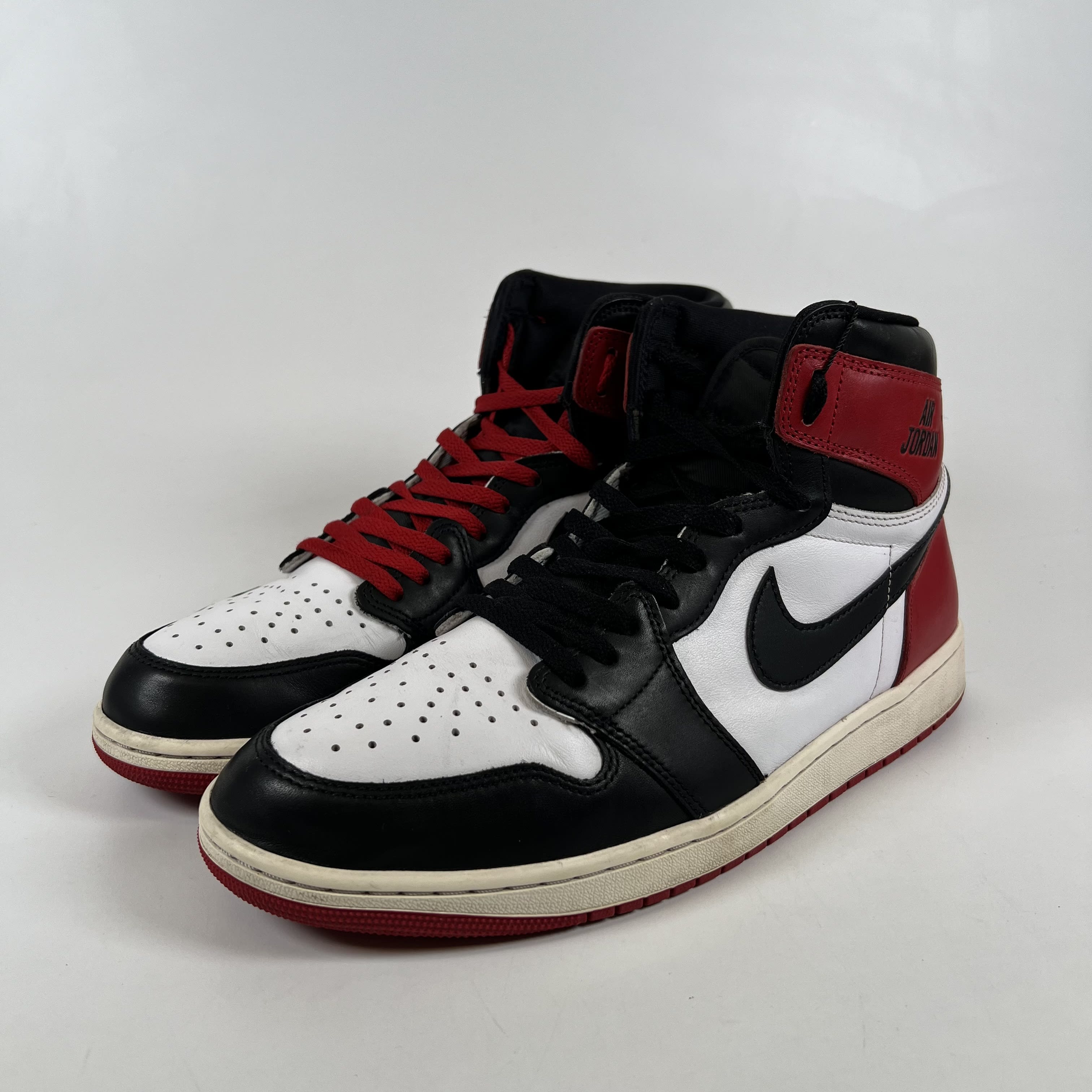 SP8042 Jordan 1 Retro High OG Black Toe Reimagined