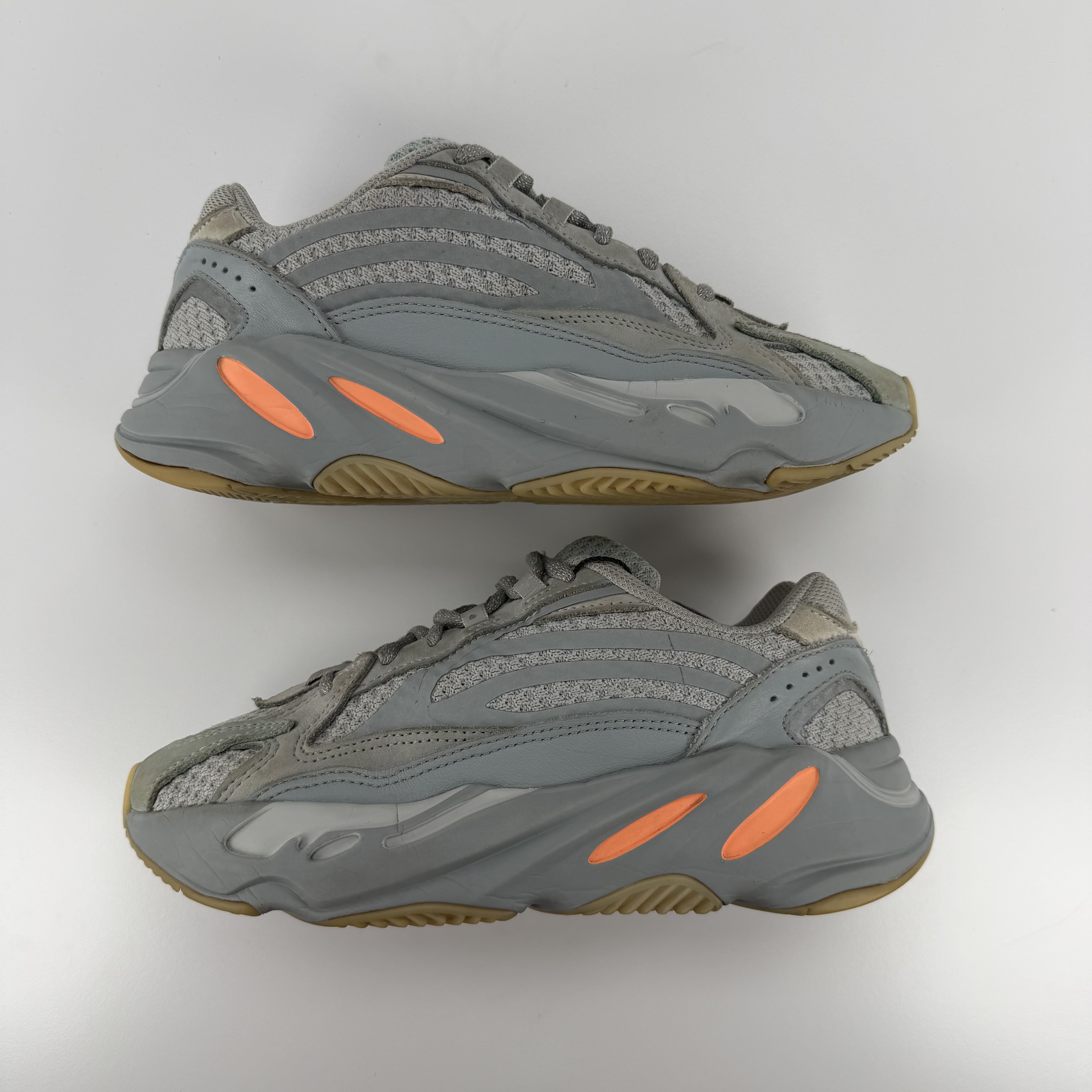 786746 adidas Yeezy Boost 700 V2 Inertia