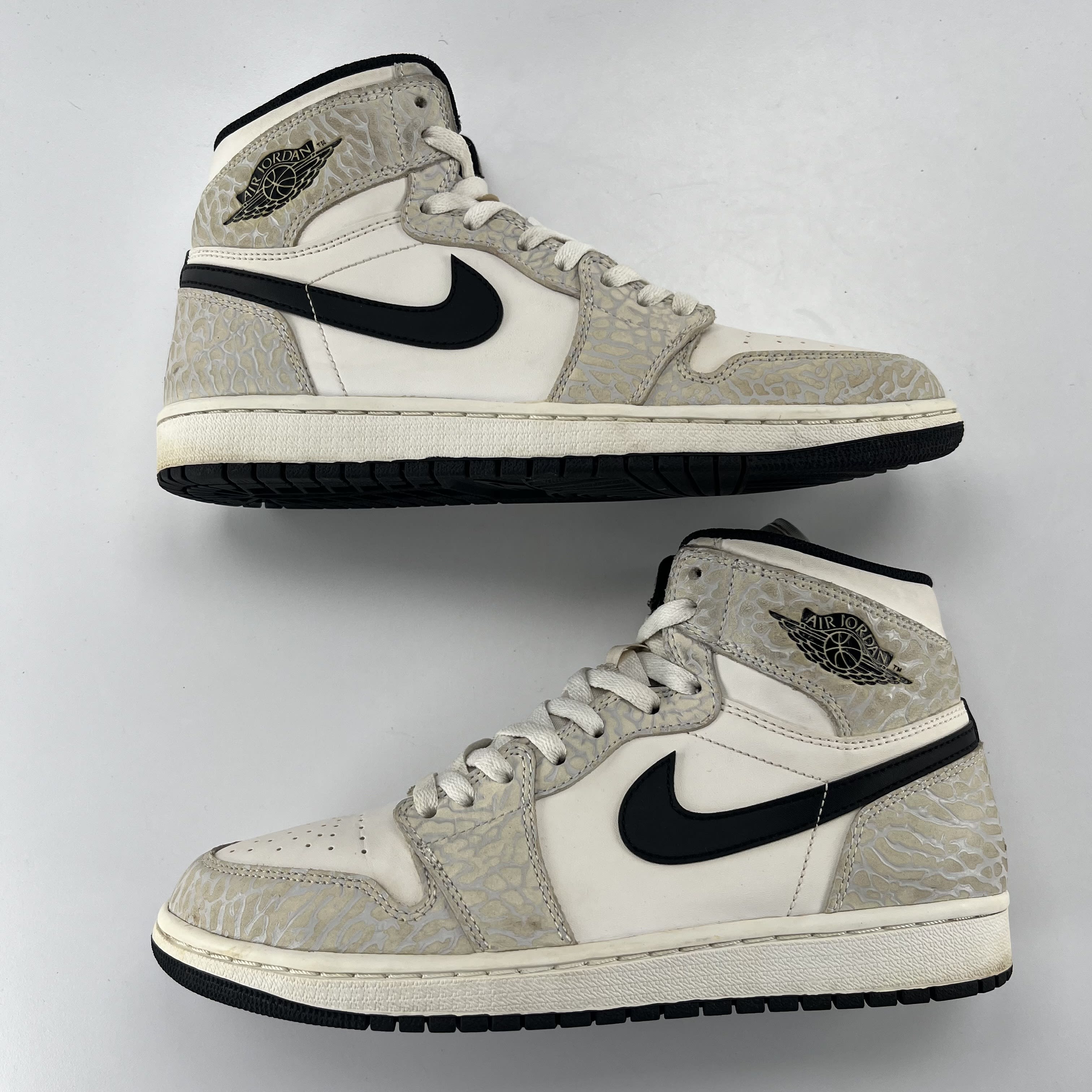 414691 Jordan 1 Retro White Elephant Print