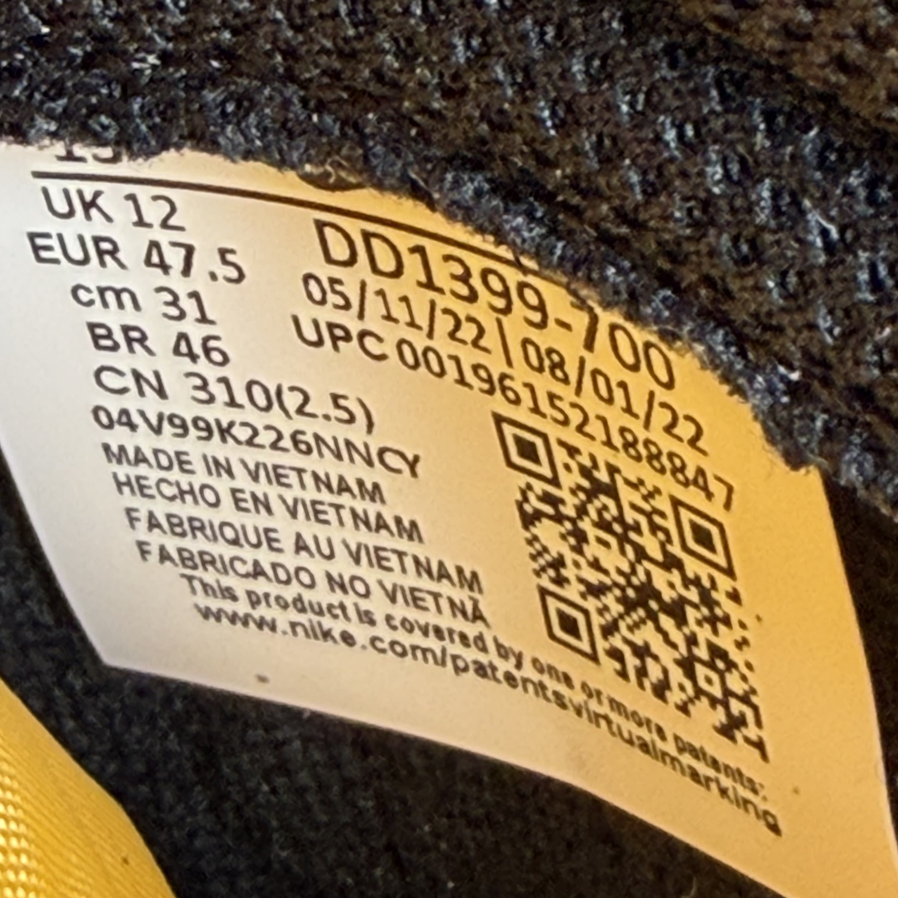 437584 Nike Dunk High Retro Reverse Goldenrod