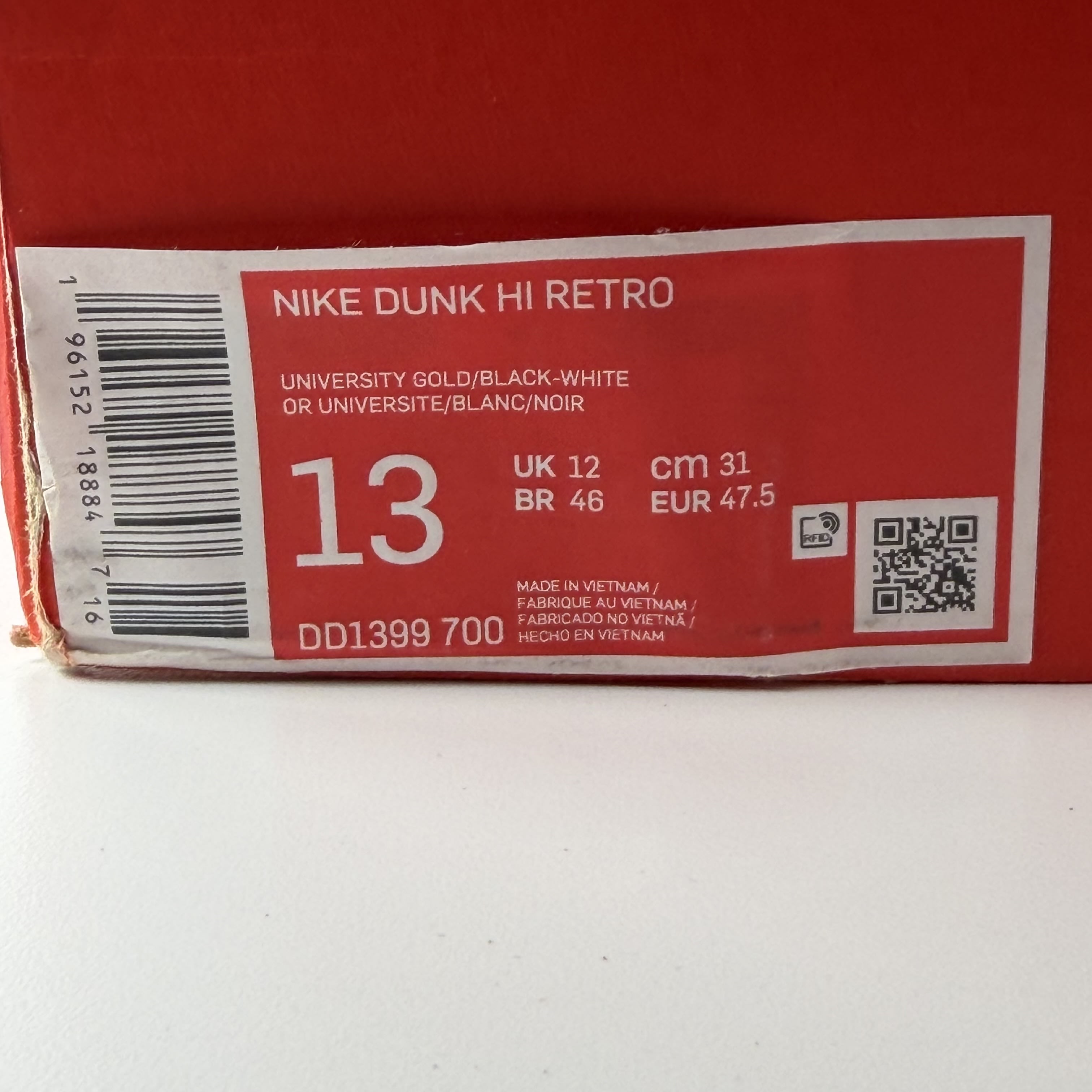 437584 Nike Dunk High Retro Reverse Goldenrod