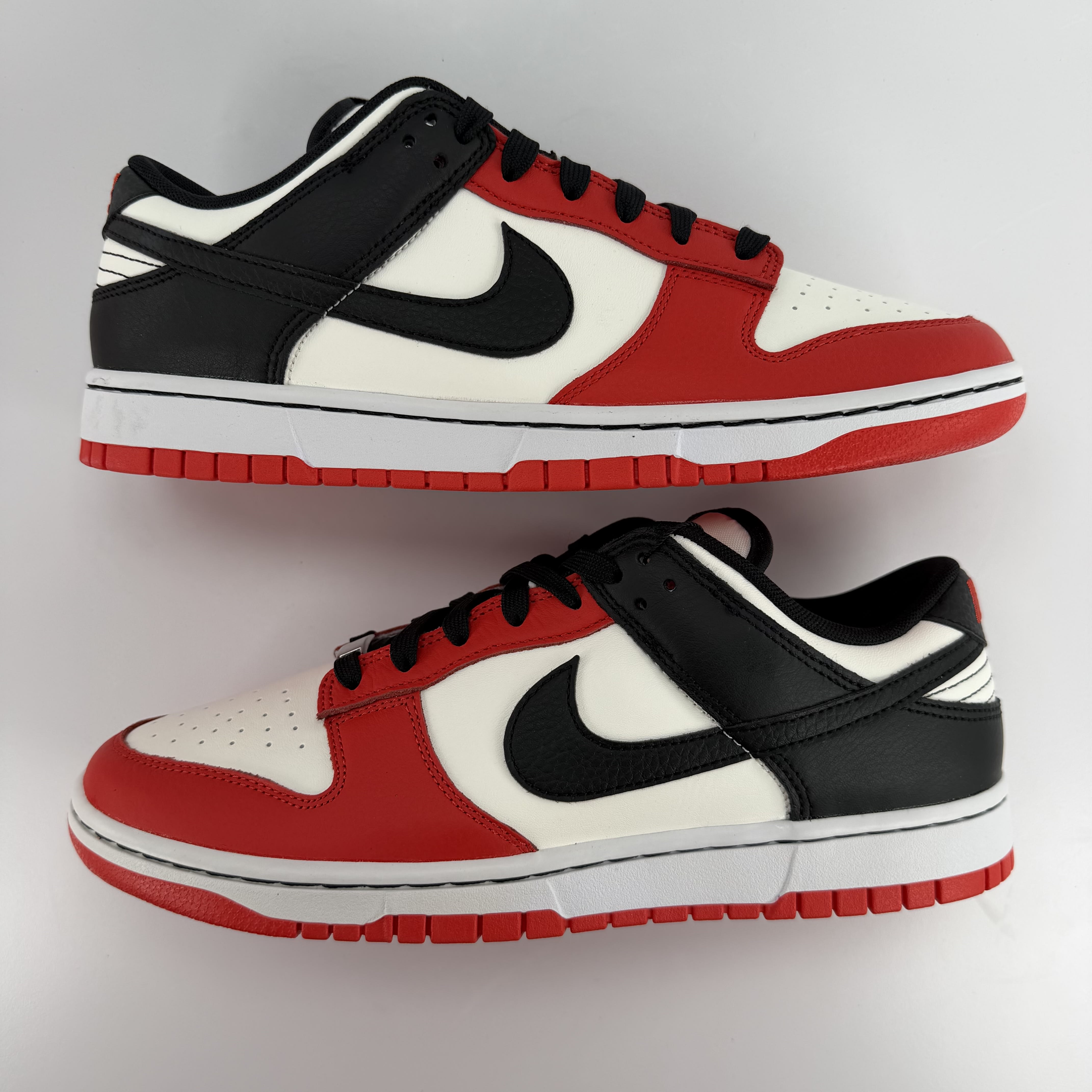 324972 Nike Dunk Low EMB NBA 75th Anniversary Chicago