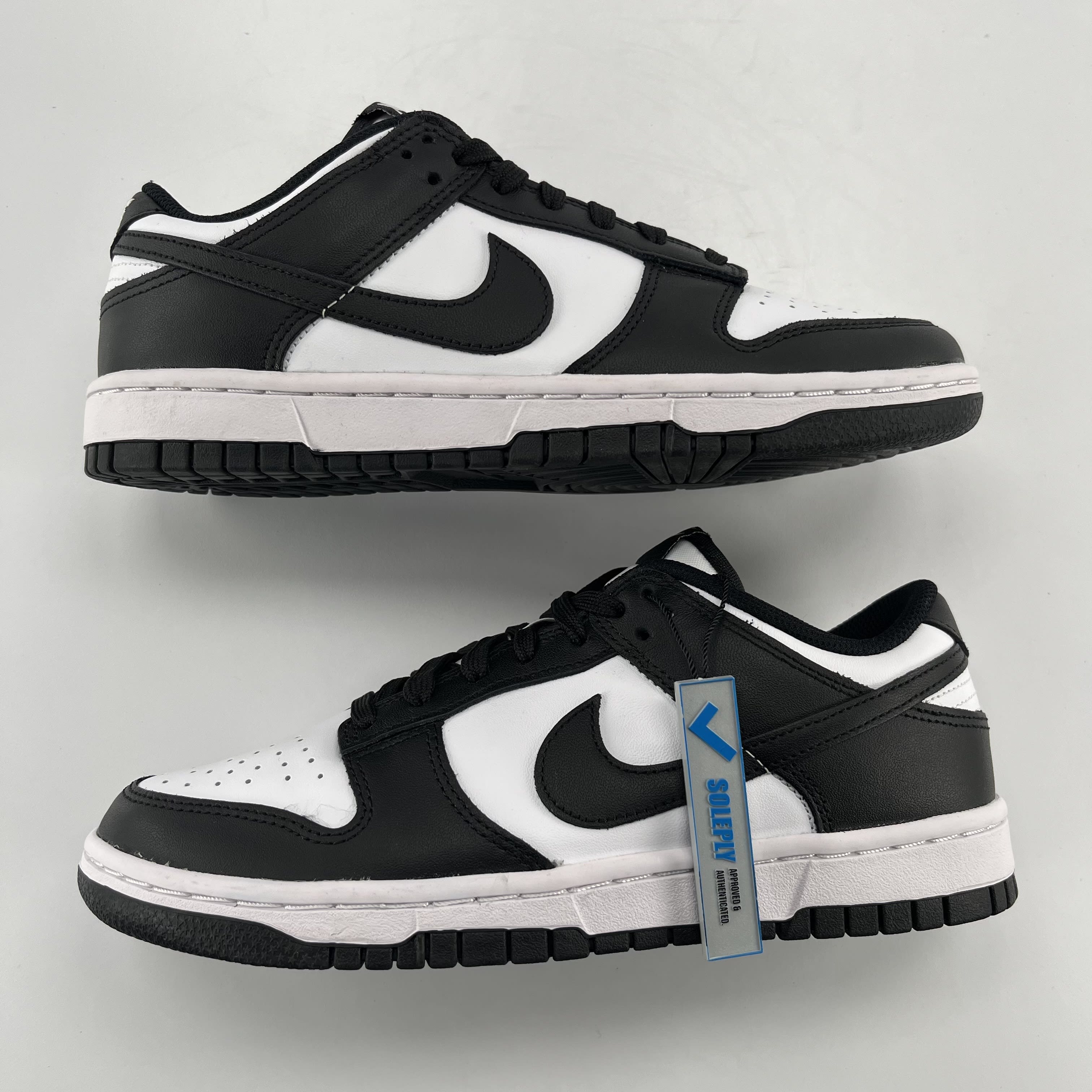 313034 Nike Dunk Low Retro White Black Panda (Women's)