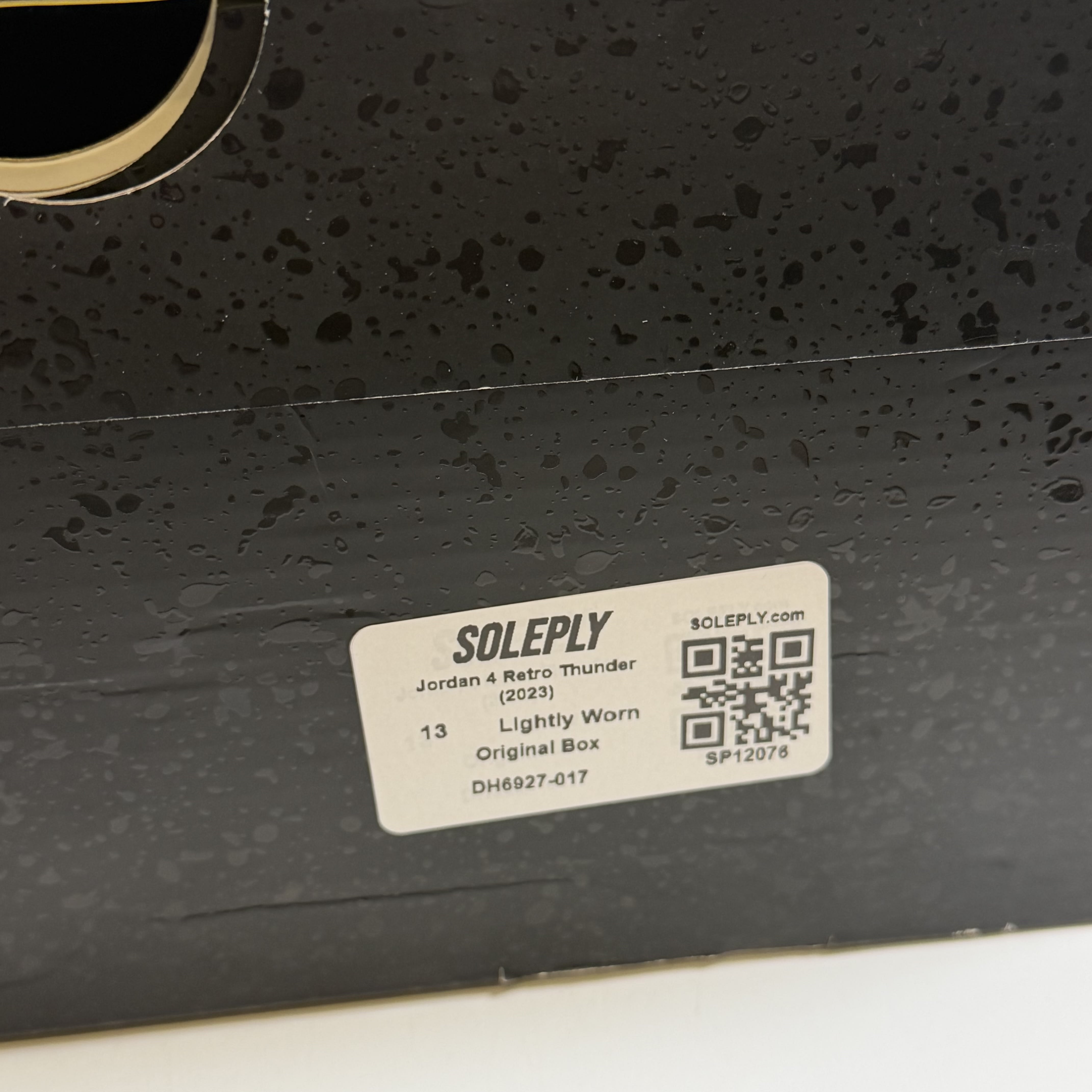 SP12076 Jordan 4 Retro Thunder (2023)