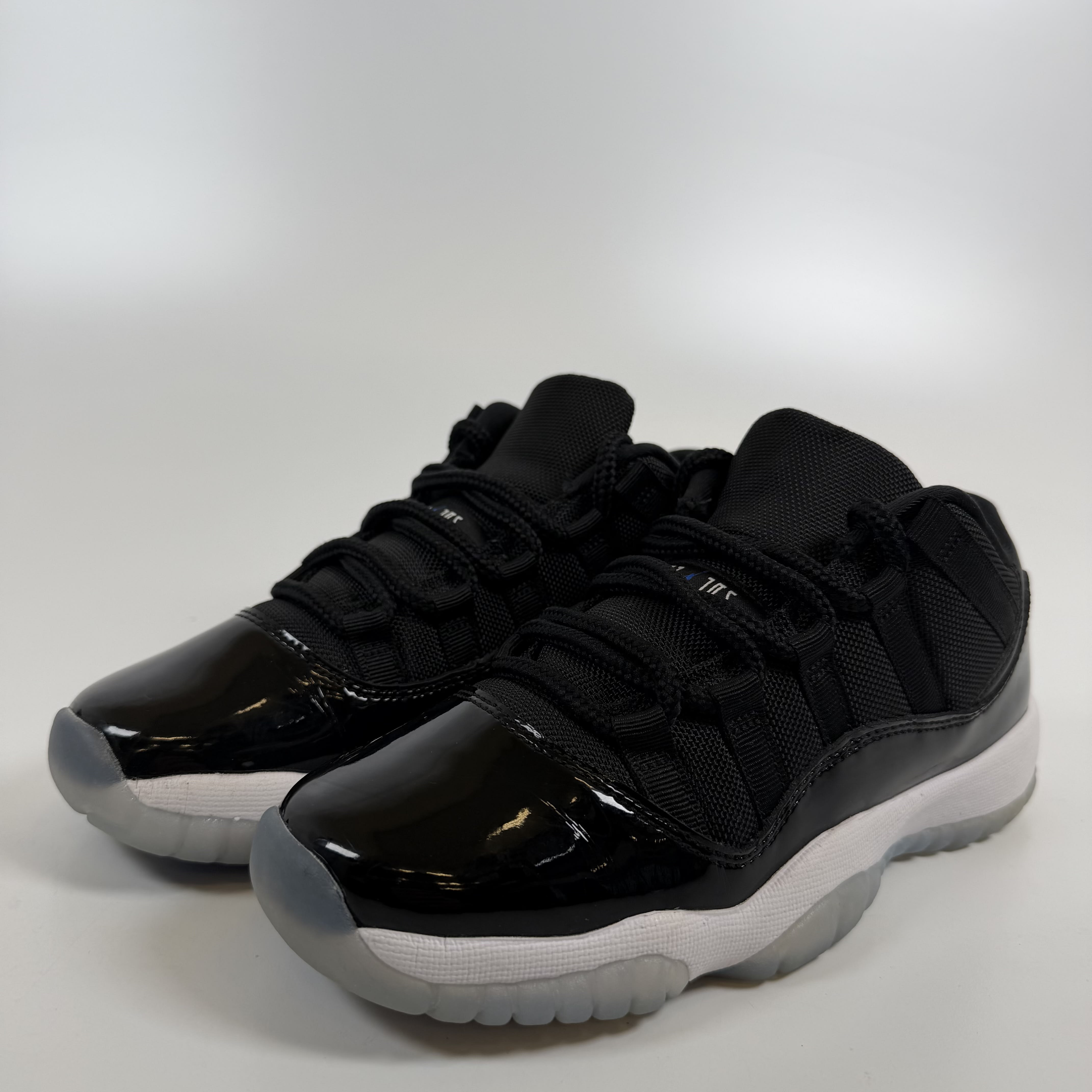 SP8087 Jordan 11 Retro Low Space Jam (GS)