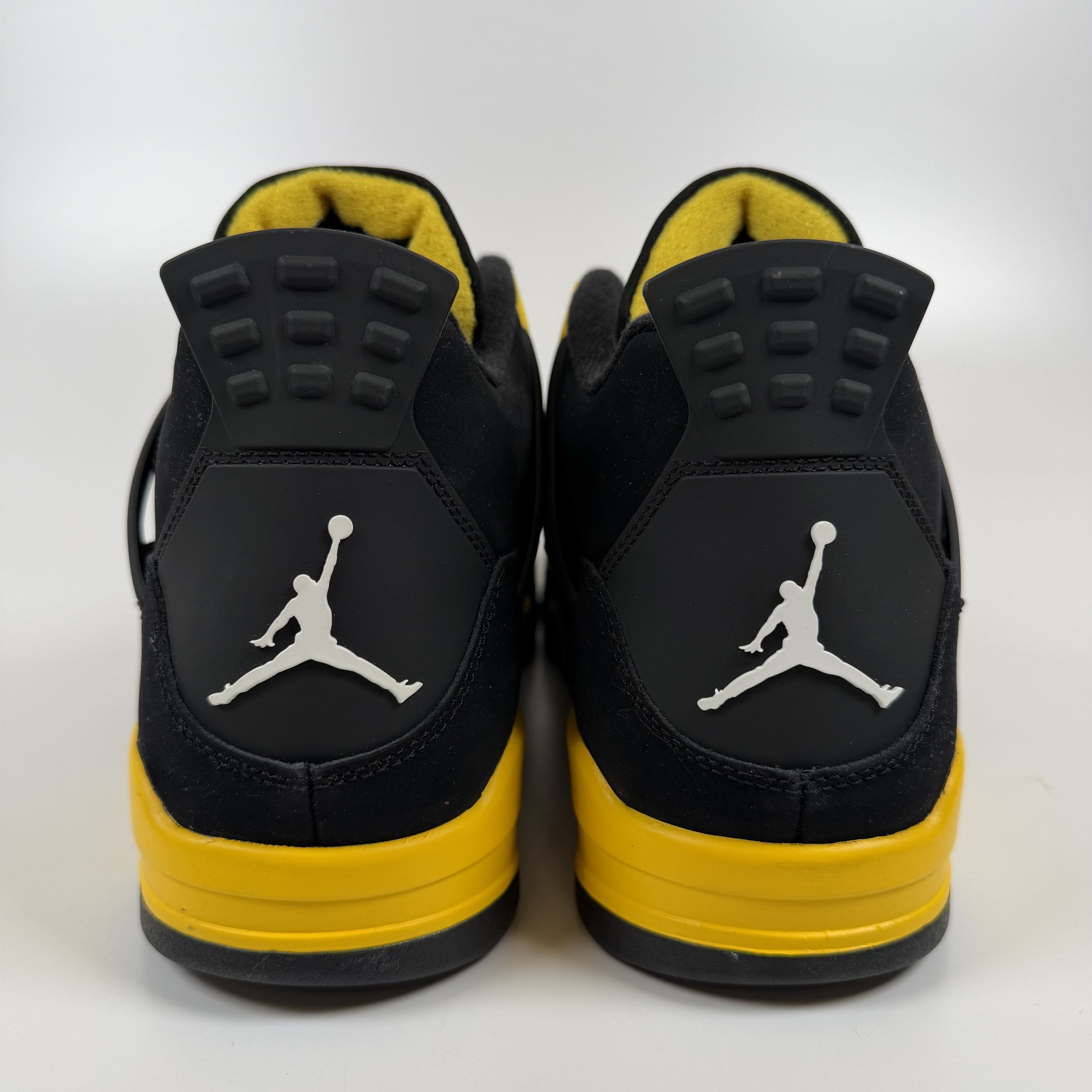 SP2065 Jordan 4 Retro Thunder (2023)