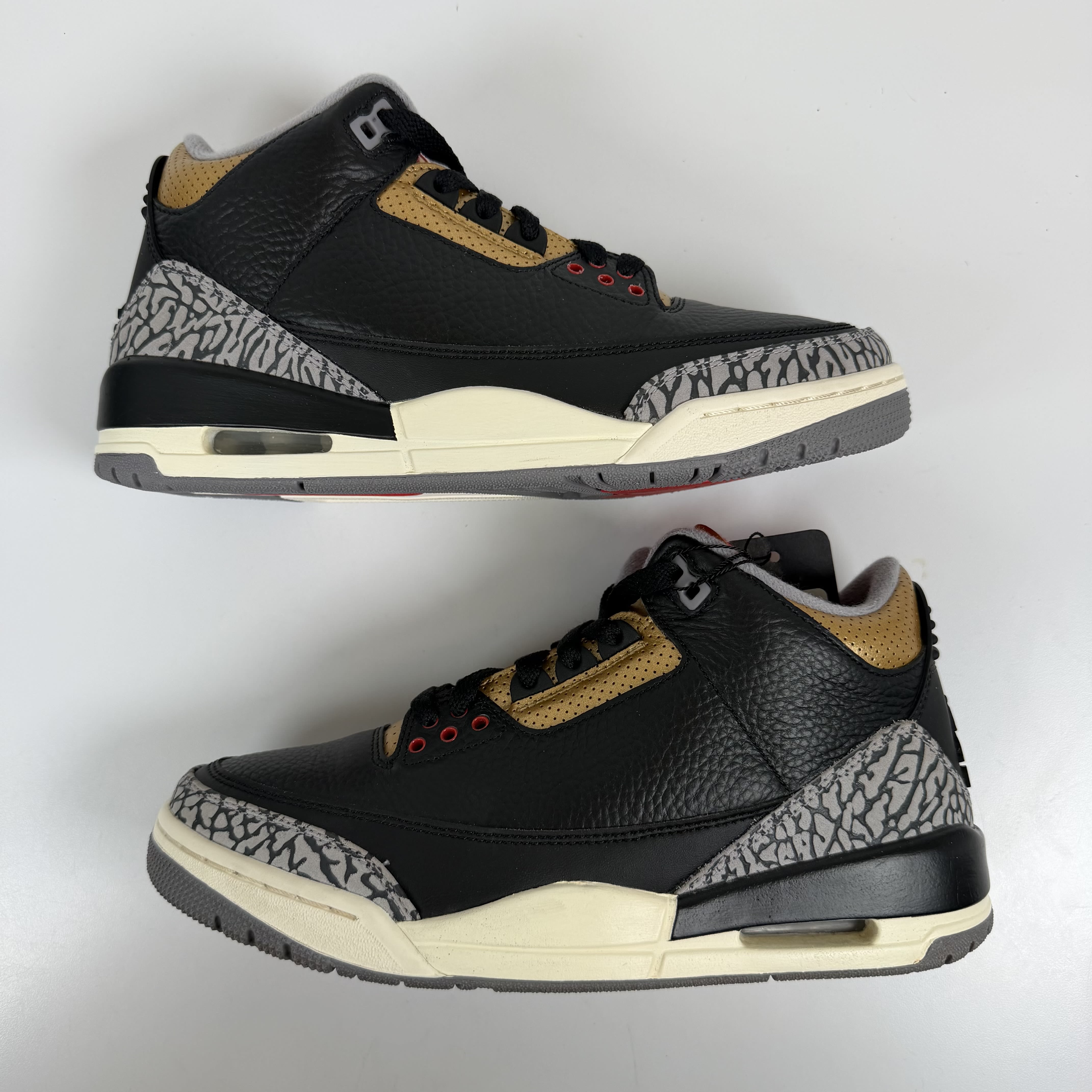 625781 Jordan 3 Retro Black Cement Gold (Women's)