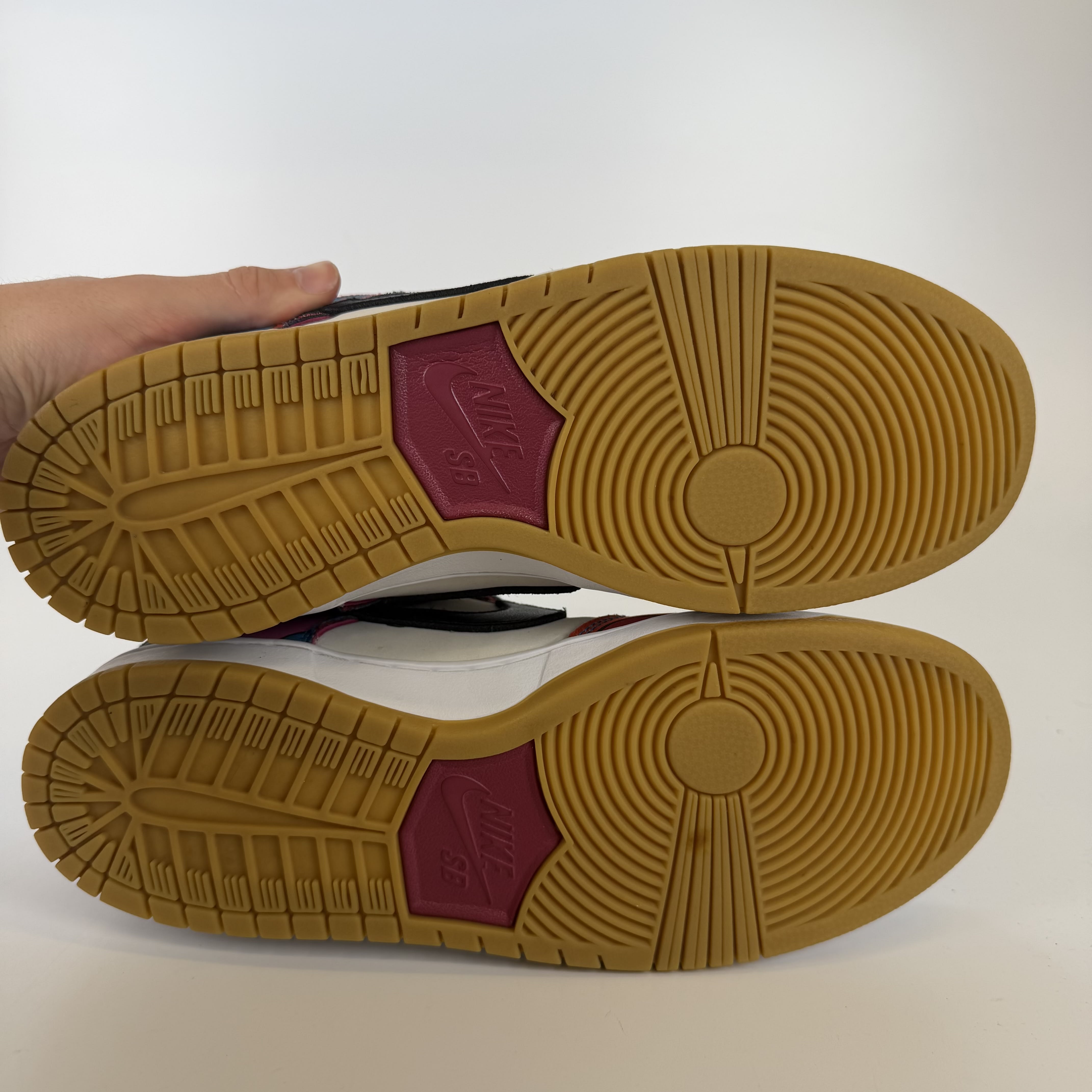 784850 Nike SB Dunk Low Pro Parra Abstract Art (2021)