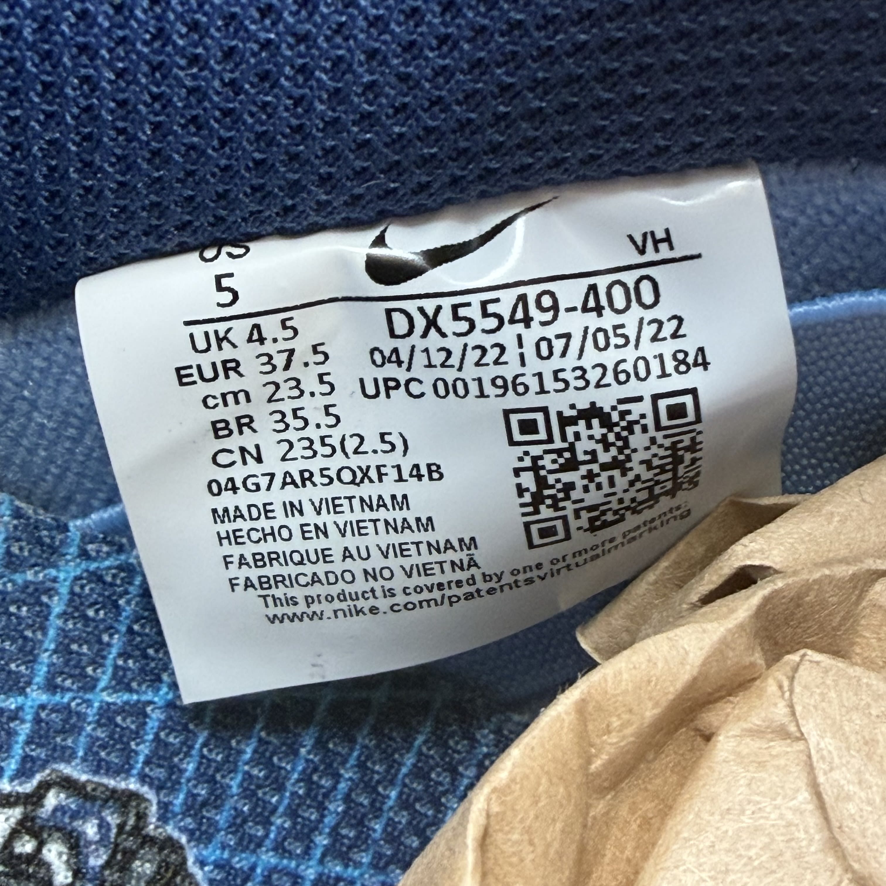 554554 Nike SB Dunk Low Pro Why So Sad?