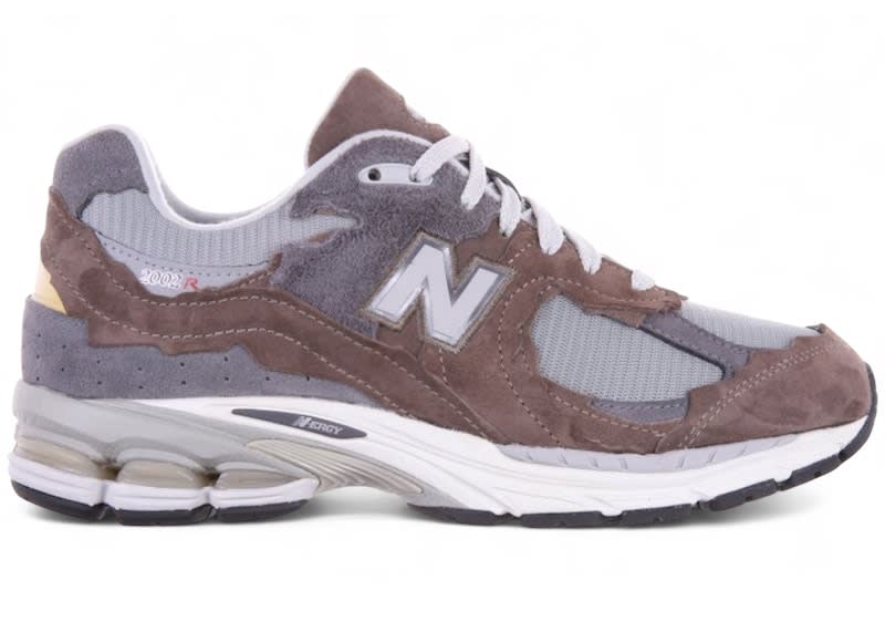 SP10084 New Balance 2002R Protection Pack Cortado Raincloud