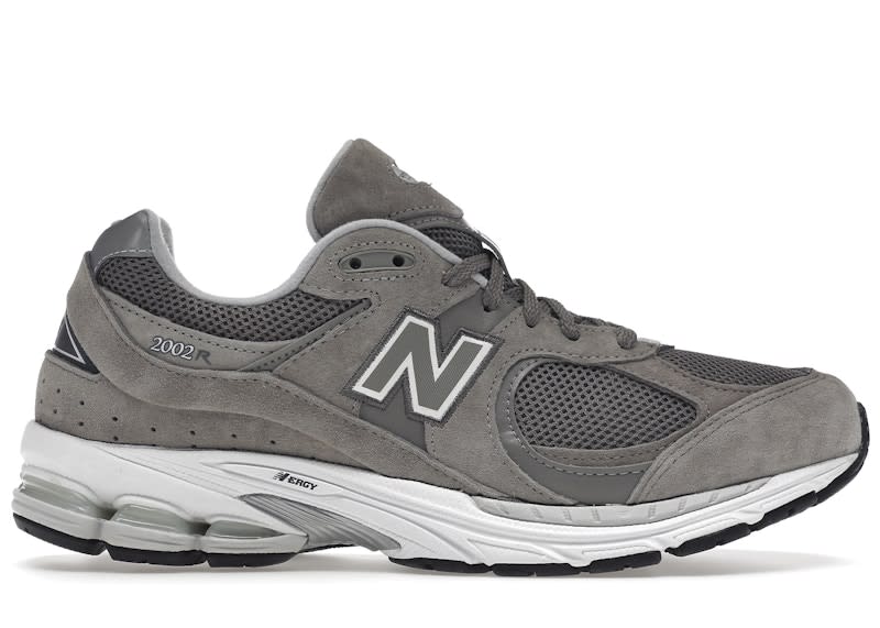 823555 New Balance 2002R Grey White