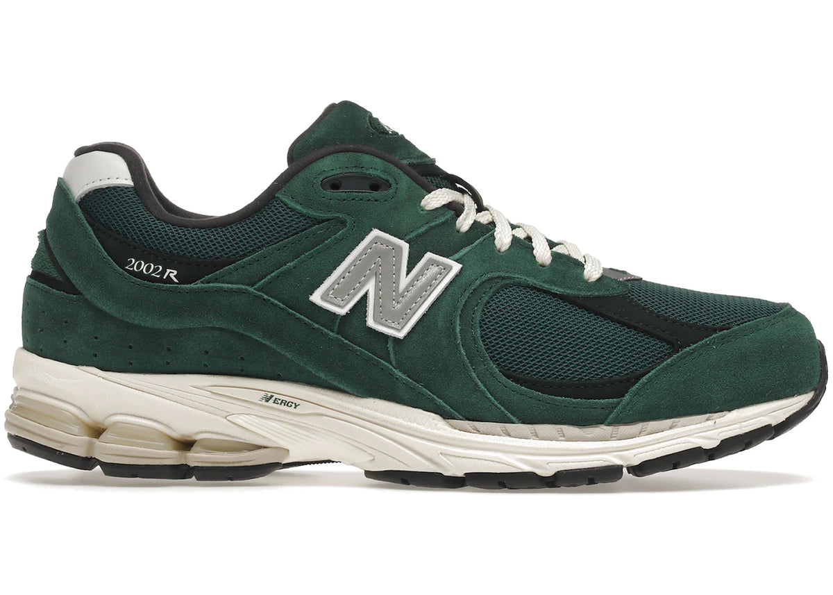 https://images.stockx.com/images/New-Balance-2002R-Nightwatch-Green-Product.jpg?fit=fill&bg=FFFFFF&w=700&h=500&fm=webp&auto=compress&q=90&dpr=2&trim=color&updated_at=1738193358