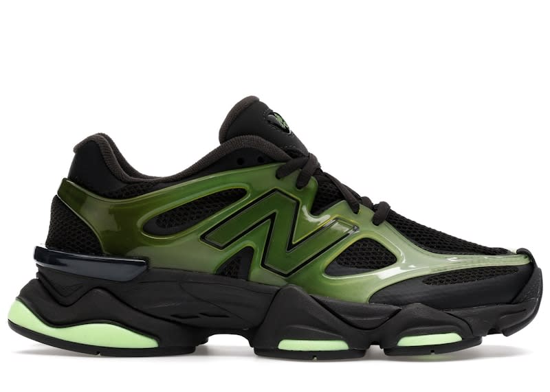 https://res.cloudinary.com/dlqdbsx2k/image/upload/v1783006578/New-Balance-9060-Alpine-Green-Black-Product_ezsk4h.jpg