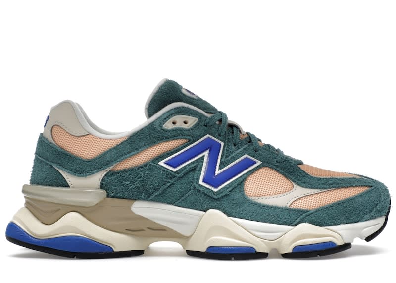 https://res.cloudinary.com/dlqdbsx2k/image/upload/v1781971549/New-Balance-9060-New-Spruce-Purple-Product_pn7clk.jpg
