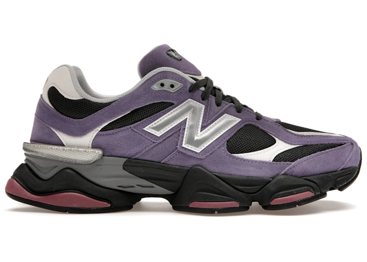 https://images.stockx.com/images/New-Balance-9060-Violet-Noir-Product.jpg?fit=fill&bg=FFFFFF&w=700&h=500&fm=webp&auto=compress&q=90&dpr=2&trim=color&updated_at=1738193358