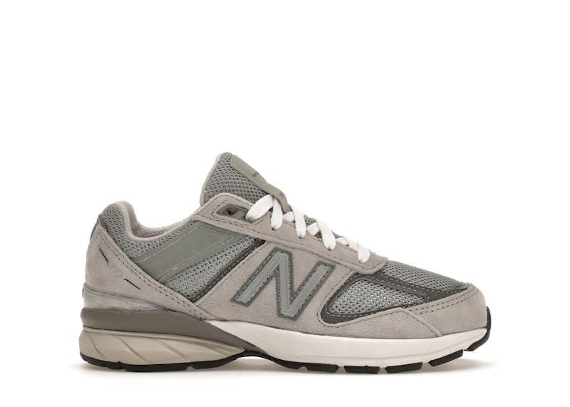 SP6409 New Balance 990v5 Grey (PS)