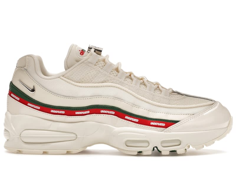 SP14797 Nike Air Max 95 SP Undefeated Sail