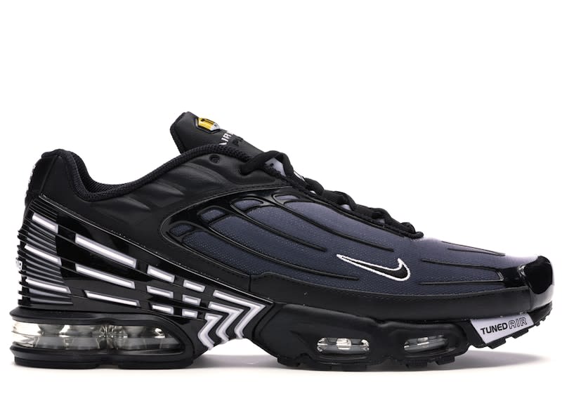 https://res.cloudinary.com/dlqdbsx2k/image/upload/v1779726279/Nike-Air-Max-Plus-III-Obsidian-Product_y90bfi.jpg