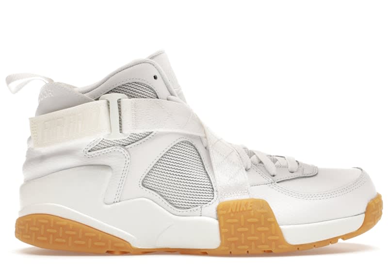 SP7936 Nike Air Raid White Gum