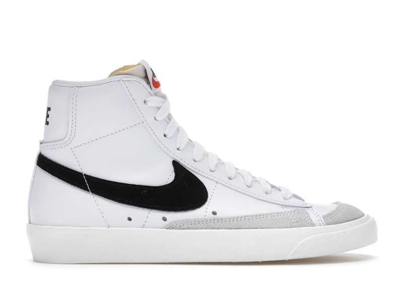 https://res.cloudinary.com/dlqdbsx2k/image/upload/v1782412707/Nike-Blazer-Mid-77-White-Black-W-Product_lycojp.jpg