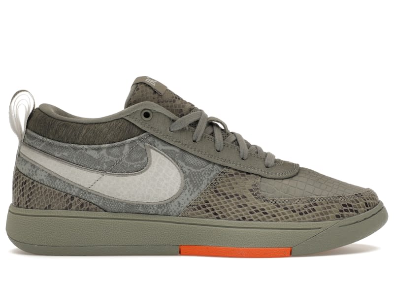 SP2408 Nike Book 1 Premium Hike