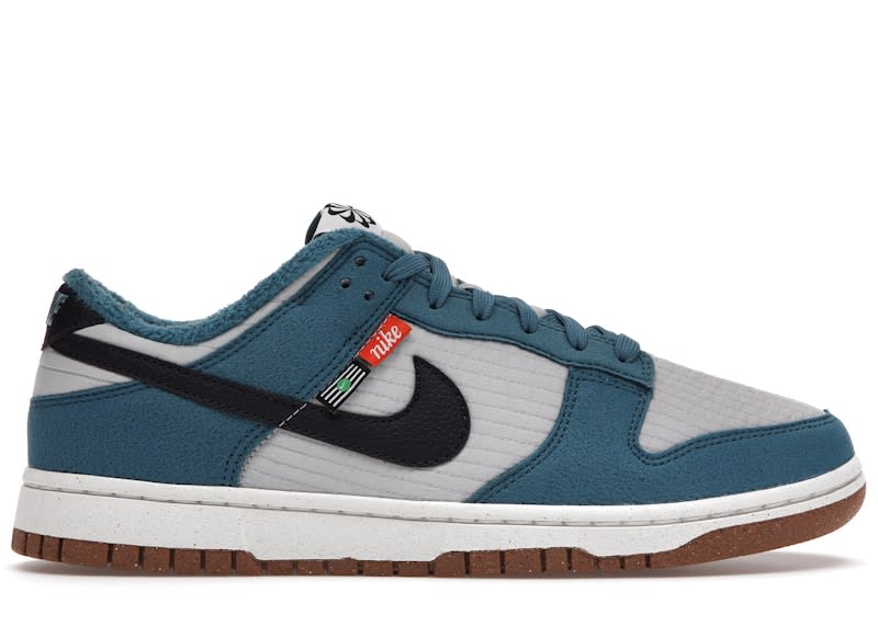 SP13315 Nike Dunk Low SE Next Nature Rift Blue