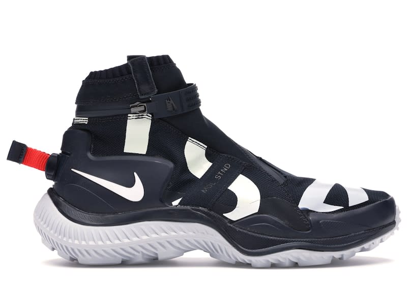 https://res.cloudinary.com/dlqdbsx2k/image/upload/v1782497035/Nike-Gaiter-Boot-USA-Medal-Stand-Product_jbtjyk.jpg