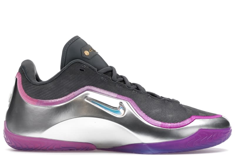 SP4817 Nike LeBron 23 Bubble Boy