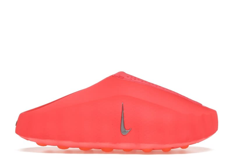 SP12963 Nike Mind 001 Slide Solar Red (Women's)
