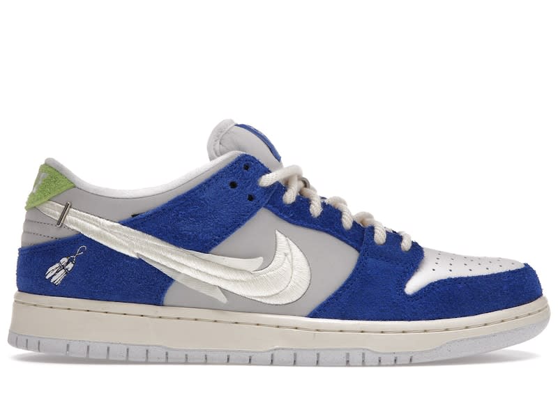 SP12055 Nike SB Dunk Low Pro Fly Streetwear Gardenia