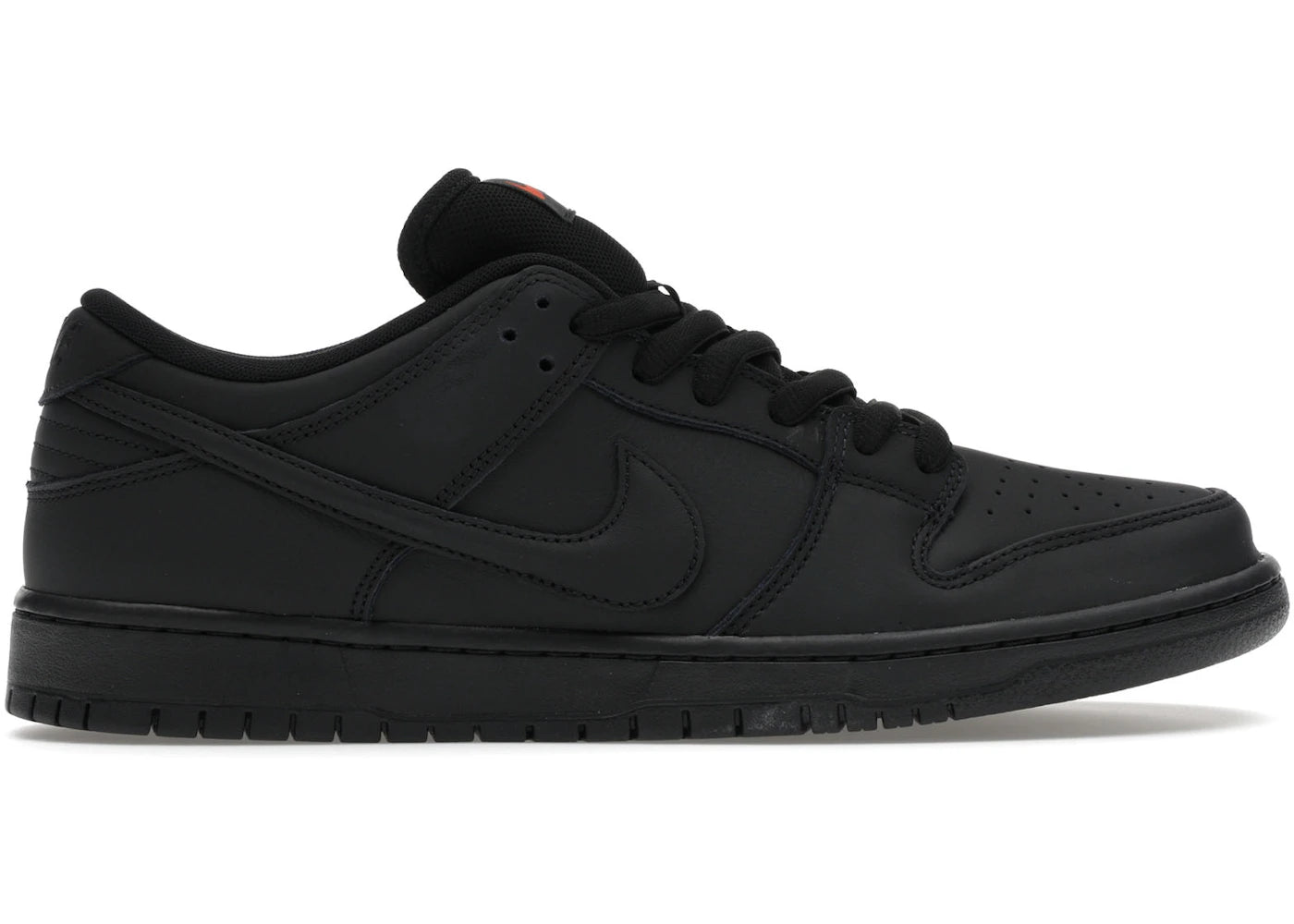 SP2017 Nike SB Dunk Low Pro Triple Black