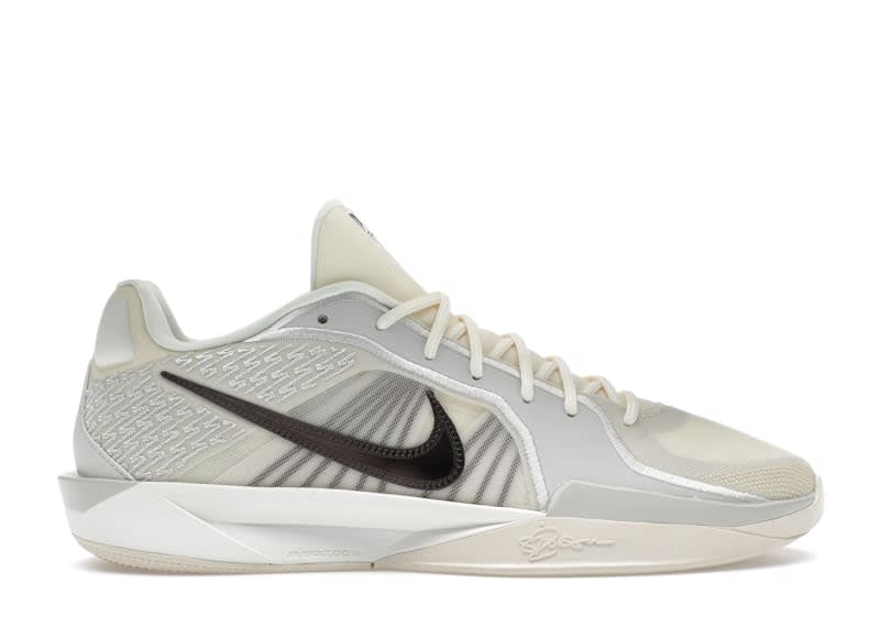 SP2886 Nike Sabrina 2 Relentless (Women's)