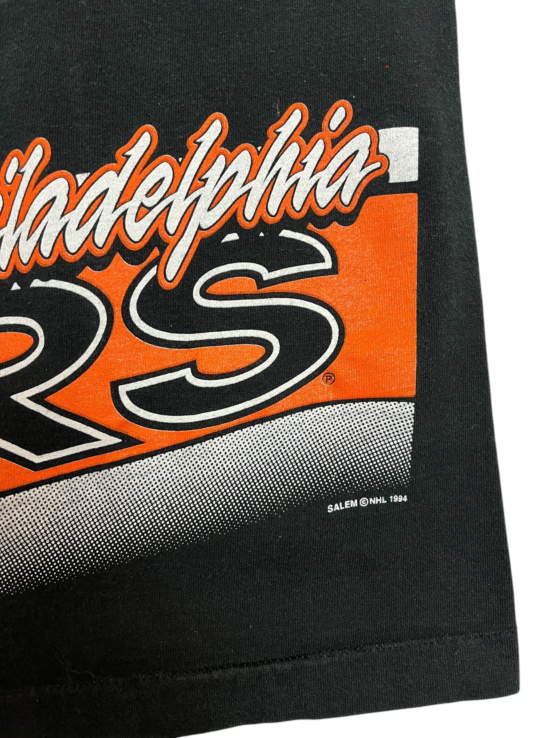 435573 (1994) Philadelphia Flyers All Over Print Salem T-Shirt