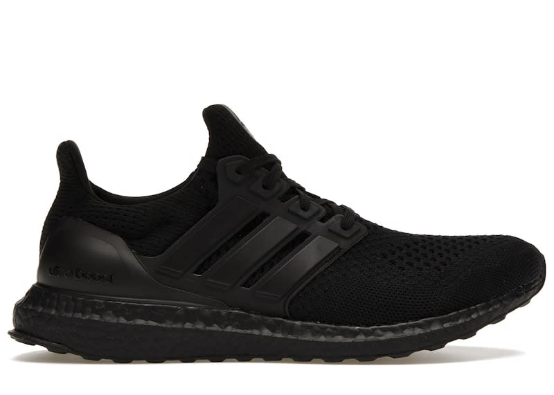 https://res.cloudinary.com/dlqdbsx2k/image/upload/v1783197095/adidas-Ultra-Boost-10-DNA-Triple-Black-Product_fuxpl2.jpg