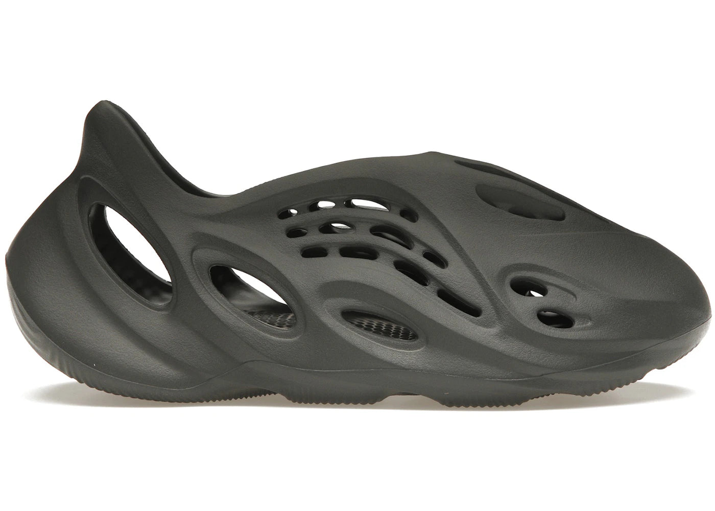 SP4471 adidas Yeezy Foam RNR Carbon