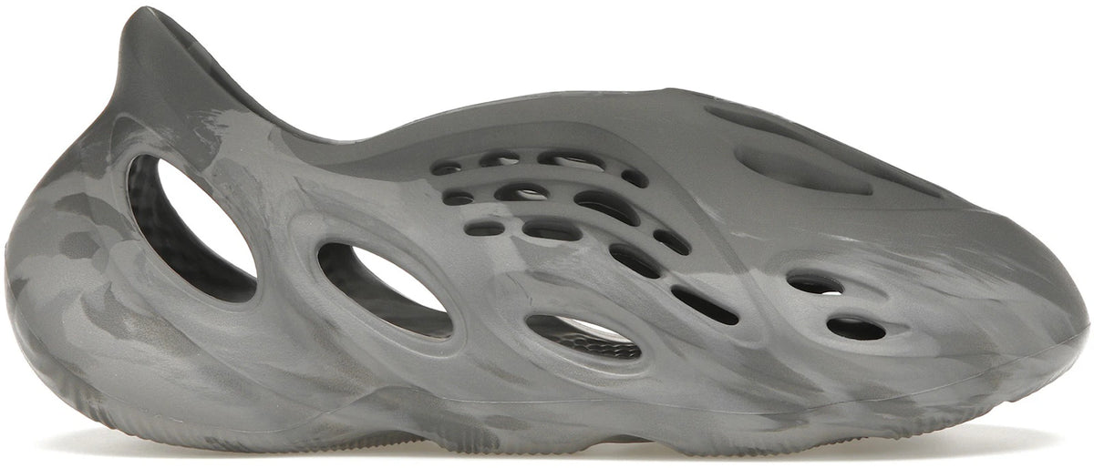 https://images.stockx.com/images/adidas-Yeezy-Foam-RNR-MX-Granite-Product.jpg?fit=fill&bg=FFFFFF&w=1000&fm=webp&auto=compress&q=90&dpr=2&trim=color&updated_at=1738193358