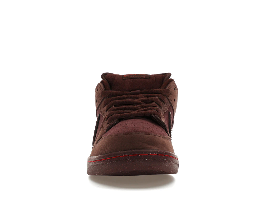 719612 Nike SB Dunk Low City Of Love Burgundy Crush