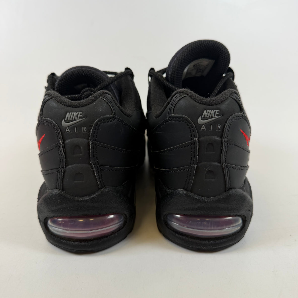 https://res.cloudinary.com/dlqdbsx2k/image/upload/v1789575464/blob_aajjch.jpg