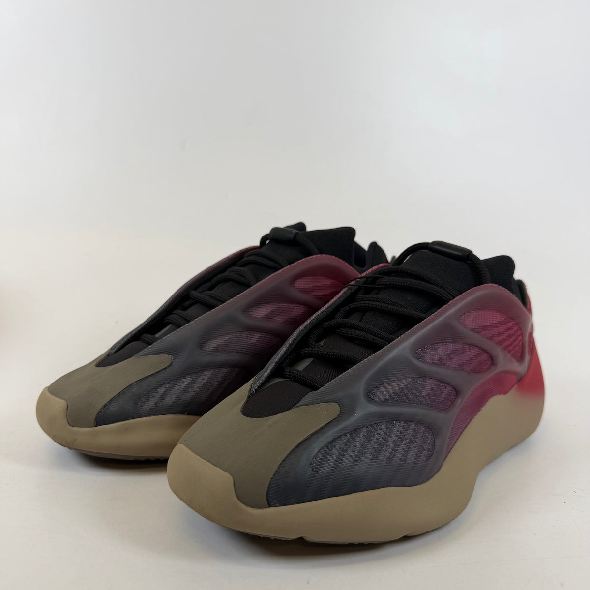 https://res.cloudinary.com/dlqdbsx2k/image/upload/v1789656900/blob_kd0gmh.jpg