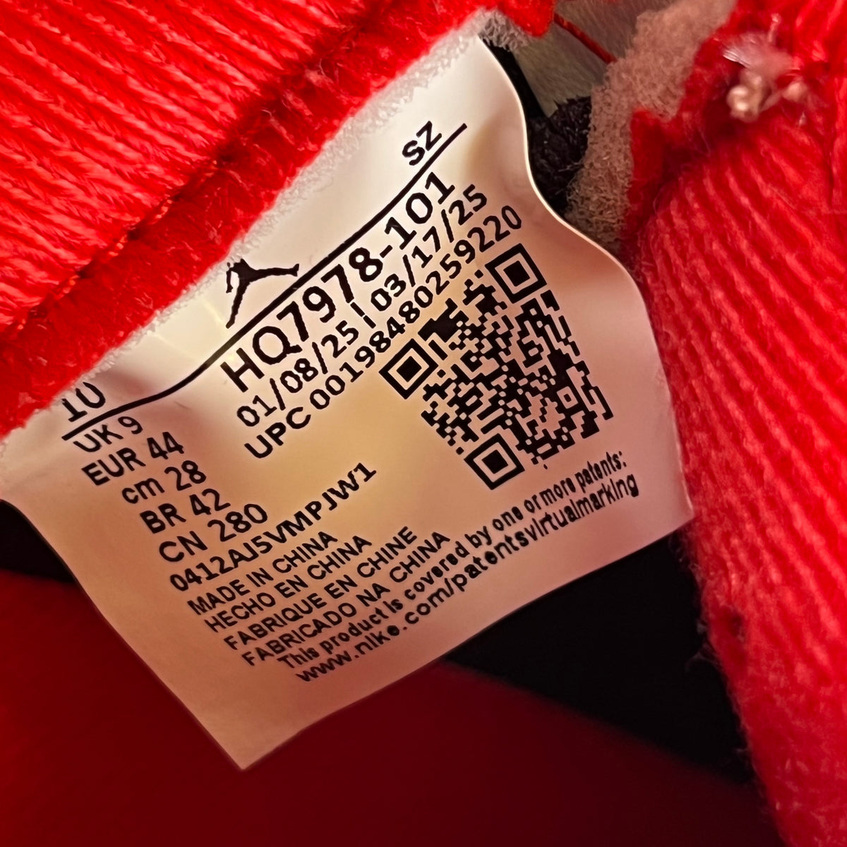 https://res.cloudinary.com/dlqdbsx2k/image/upload/v1790615130/blob_m0q5w5.jpg