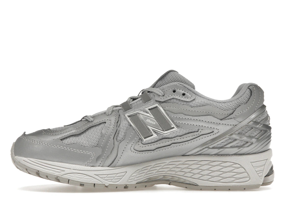261328 New Balance 1906D Protection Pack Silver Metallic