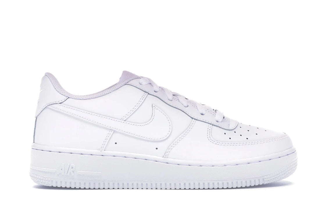 665078 Nike Air Force 1 Low White (GS) Saturday Steal